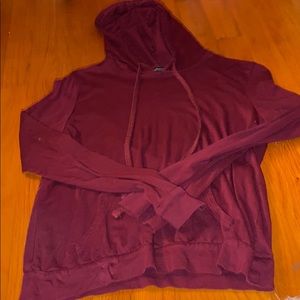 maroon hooded long sleeve❤️